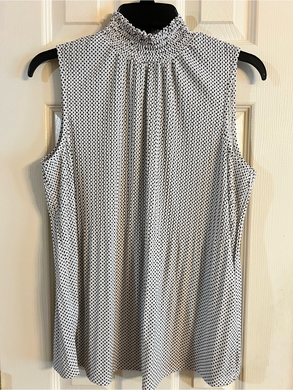 Adrianna Papell White Polka Dot Smocked Neck Sleeveless Camisole